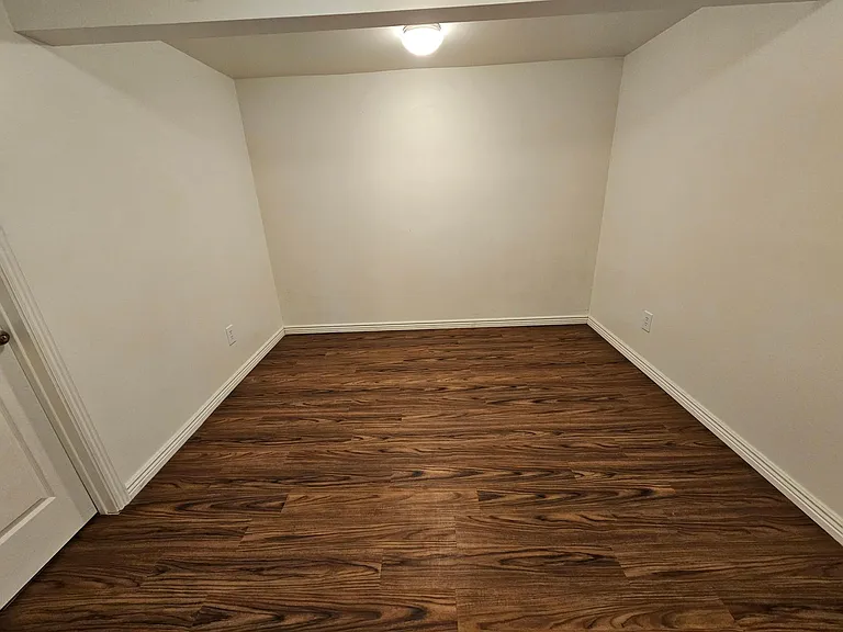 317 14th St S #2 — Photo 5