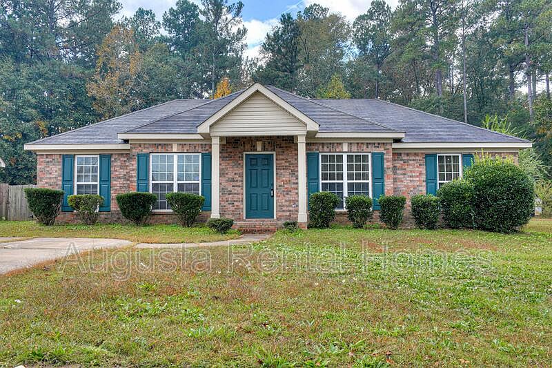 1st image of 4737 Laural Oak Dr