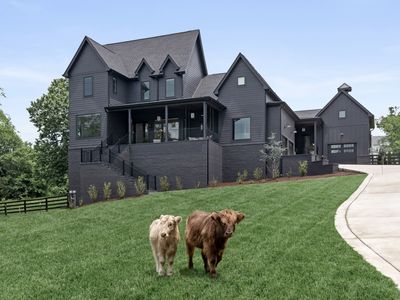 4896 Bethesda Rd, Thompsons Station, TN, 37179