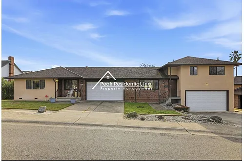 611 Mormon St #A Photo 1