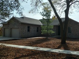 1505 Oak St, Beatrice, NE 68310