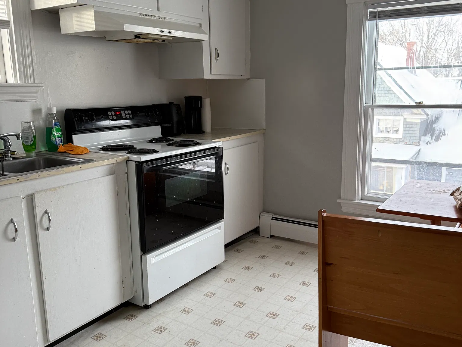 12 Epworth St — Photo 3