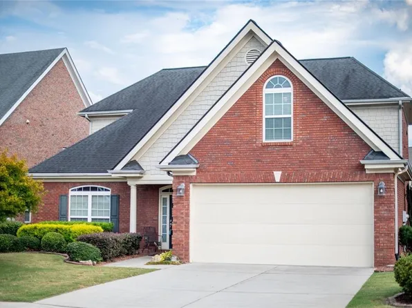 420 McKenzie Grace Ln, Grayson, GA 30017