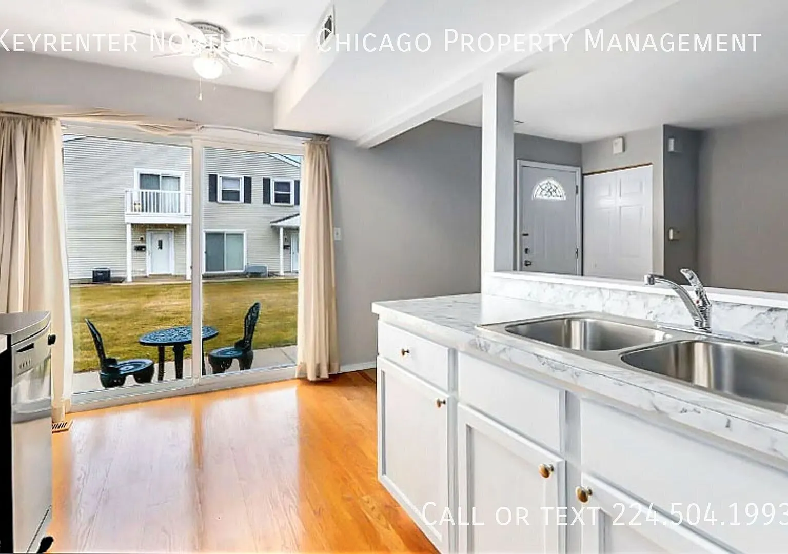 2 Bedroom 1.5 Bath condo in Bartlett - near downtown! — Photo 4
