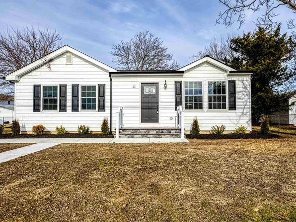 217 Oak Ave, Villas, NJ 08251