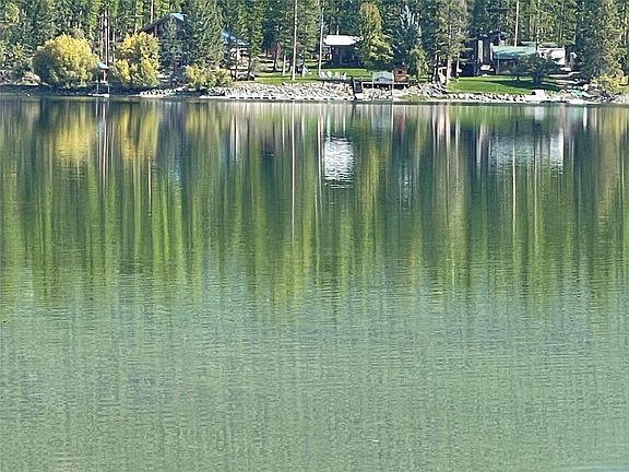 4th image of 6 Sinclair Creek Rd