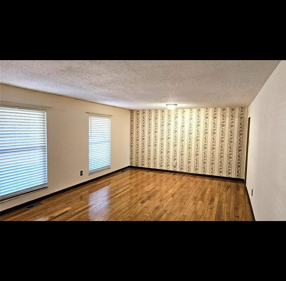 4 bed, 1500 sqft, $1,800 — Photo 3