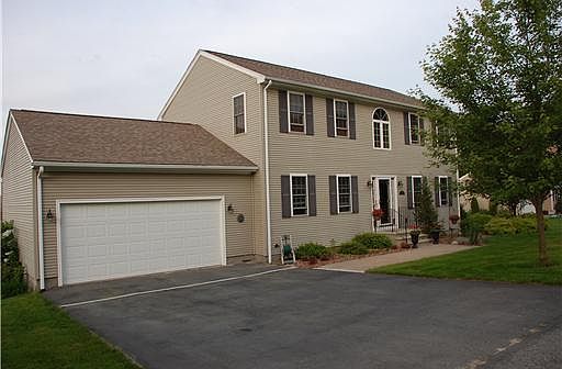 2nd image of 138 Elizabeth Ave