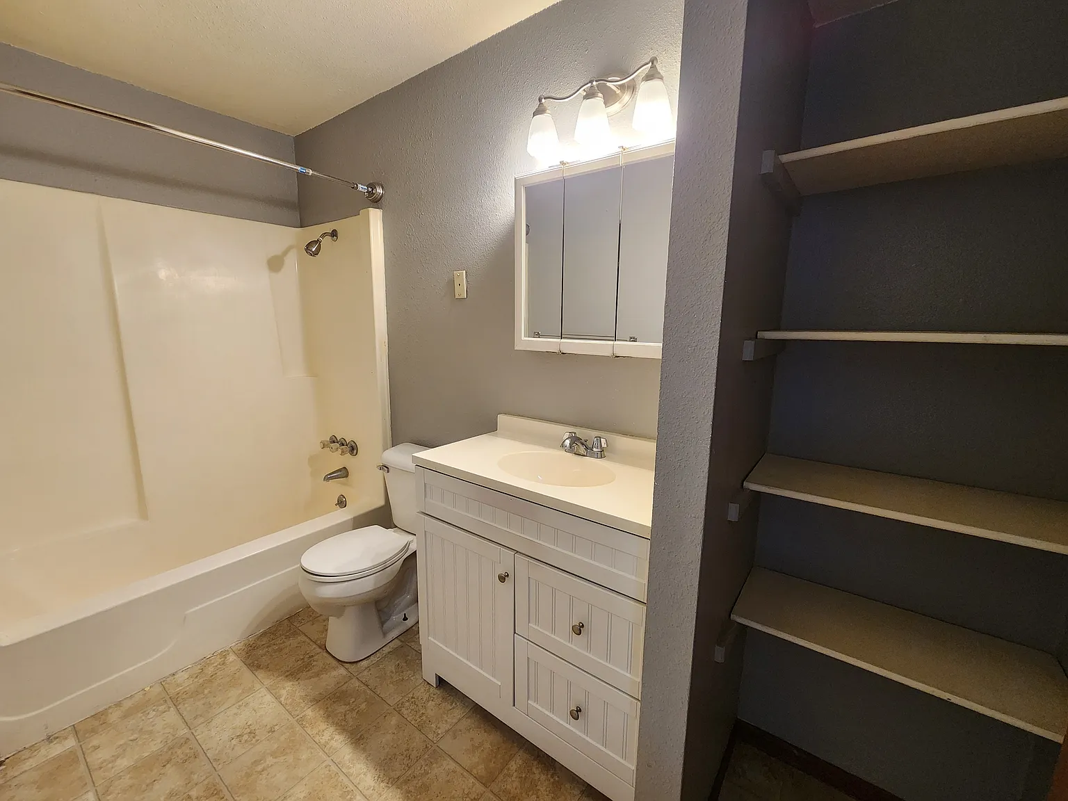 101 16th Avenue Northwest #29 - 1 — Photo 3
