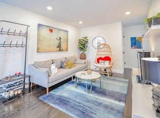 145 Farragut Rd APT 3, South Boston, MA 02127