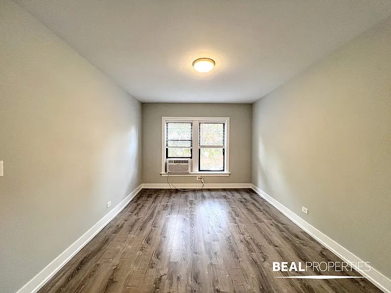 701-715 West Brompton — Photo 41