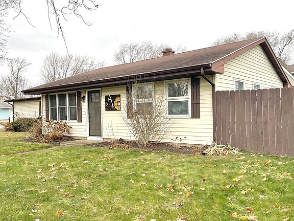 2nd image of 635 W Elm St