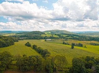 24 Lawson Rd, Lakeville, CT 06039