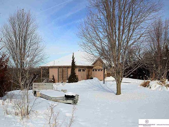 3rd image of 19942 & 19980 White Tail Ln