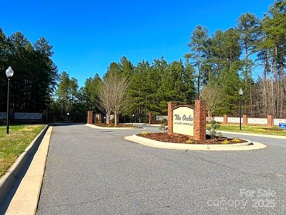 3rd image of 133 Dockside Ln