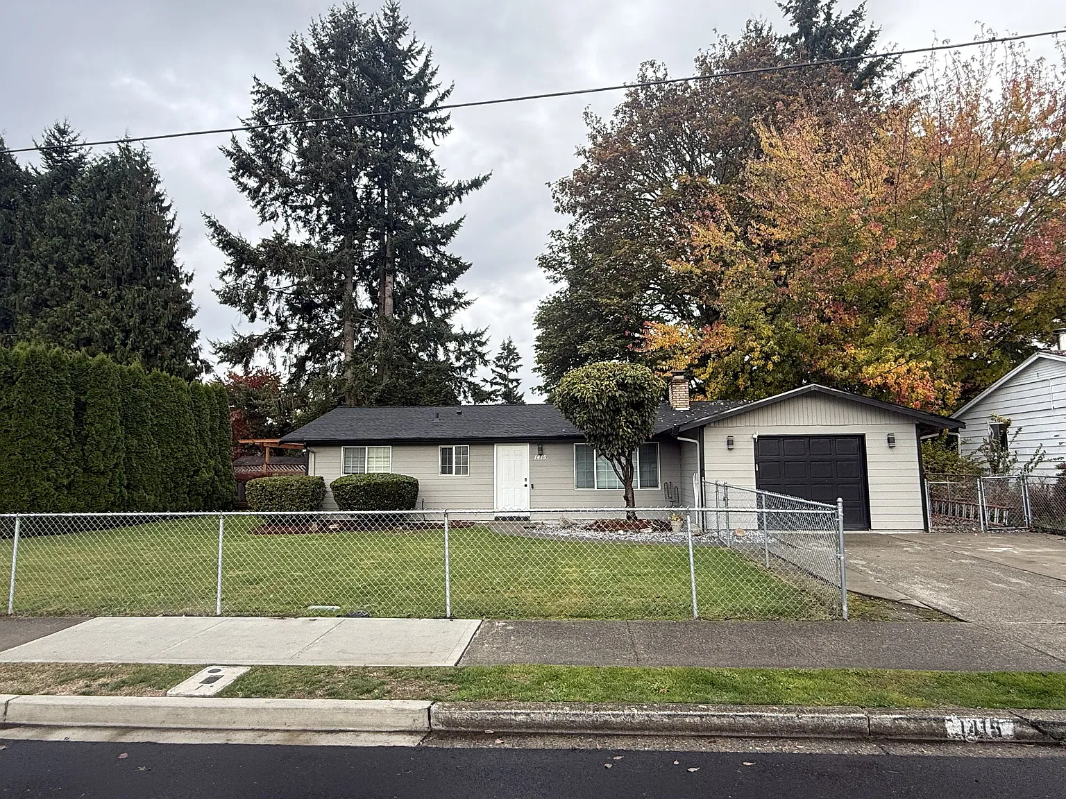 3 bed, 1200 sqft, $3,150 — Photo 1