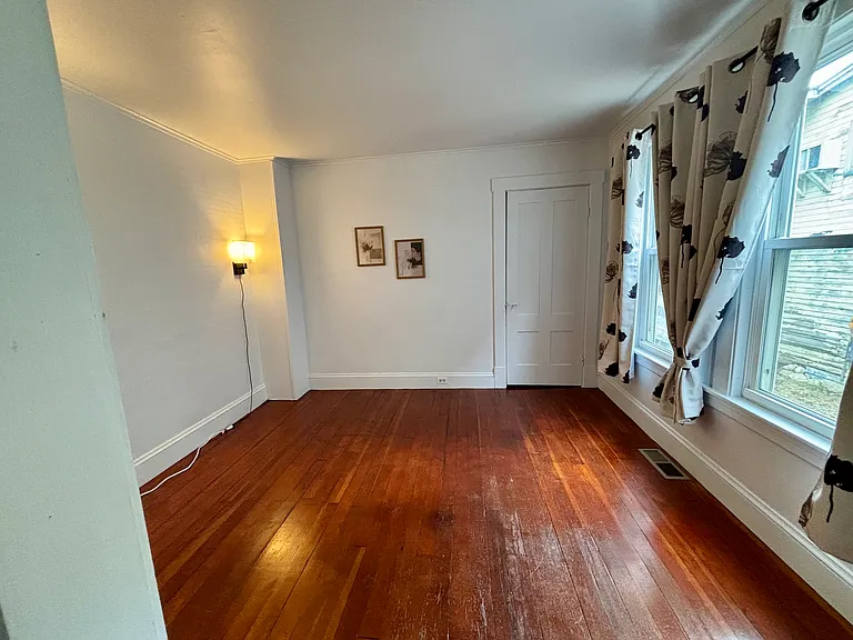 17 Main St #1 — Photo 24
