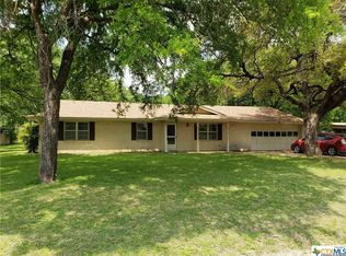 203 Gateway Cir, Gatesville, TX 76528