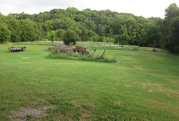 Home for Sale in Hendersonville, Tennessee $354,900