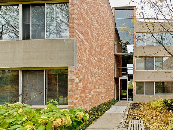 5th image of 2026 Saint Johns Ave APT 101