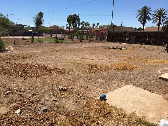 Large Fenced Backyard