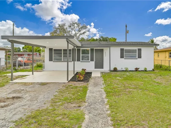 2962 Market St, Fort Myers, FL 33916
