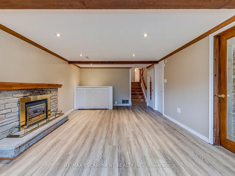 1236 Grange Rd — Photo 29