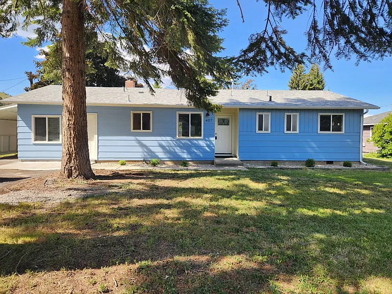 407 G Ave — Photo 1