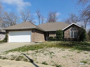 3745 E Alameda St, Springfield, MO 65809