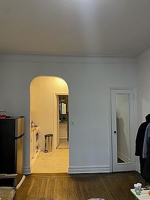 5th image of 231 E 54th St APT 2C