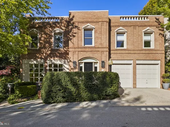 4620 Foxhall Cres NW, Washington, DC 20007