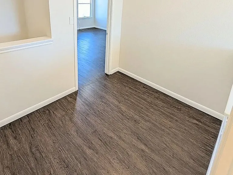 222 Phillips St — Photo 30