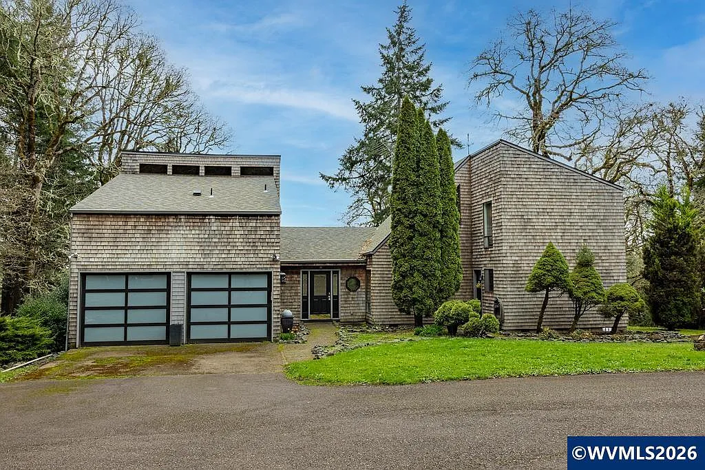 3700 NW Marshall Dr photo 1