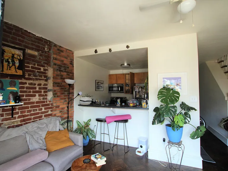 2831 W Girard Ave #2 — Photo 4