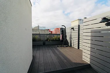 Rented by New York Realty Minimax Inc