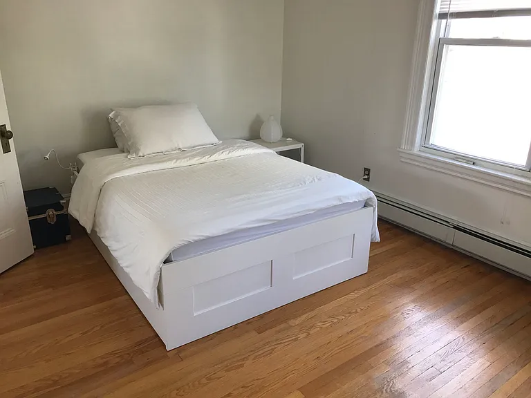 118 Inman St #3 — Photo 7