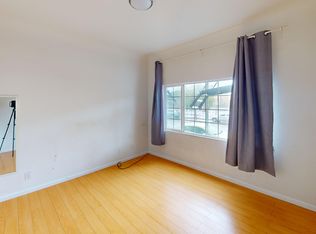 1717 12th St APT D, Oakland, CA 94607