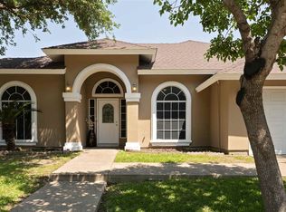 514 Goldfinch St, Laredo, TX 78045