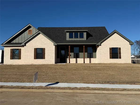 16840 W Sierra Cir, Tahlequah, OK 74464