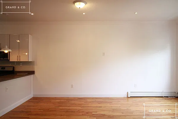 Rented by Grand & Co. | media 6