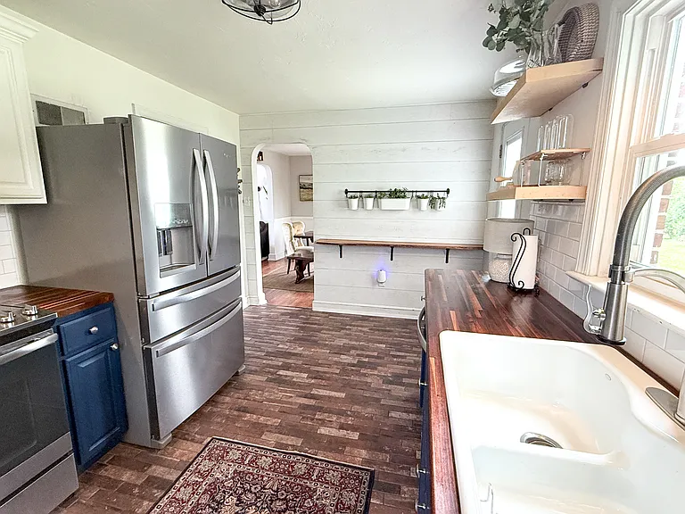 750 S Royal St #1 — Photo 13