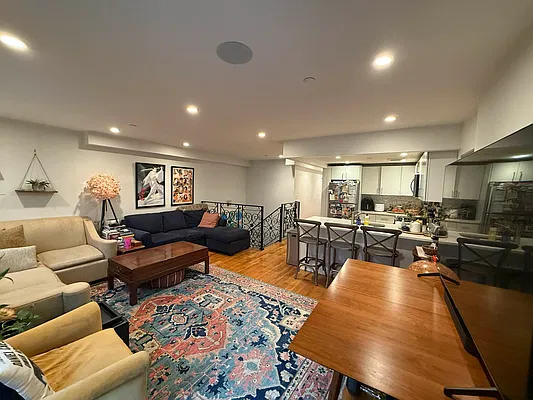 Rented by Oxford Property Group | media 1