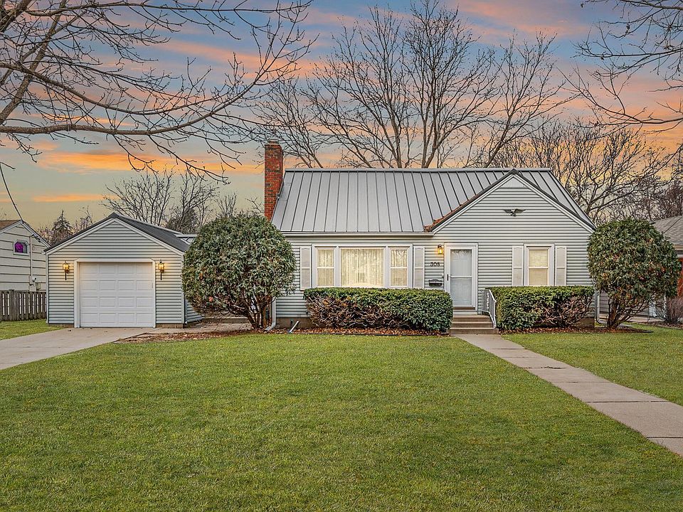 1st image of 308 Sweet Briar Ln