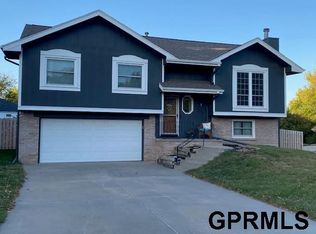 3972 S 153rd Cir, Omaha, NE 68144