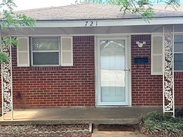1st image of 721 N Bristow Ave