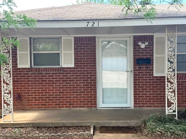 721 N Bristow Ave, Moore, OK 73160