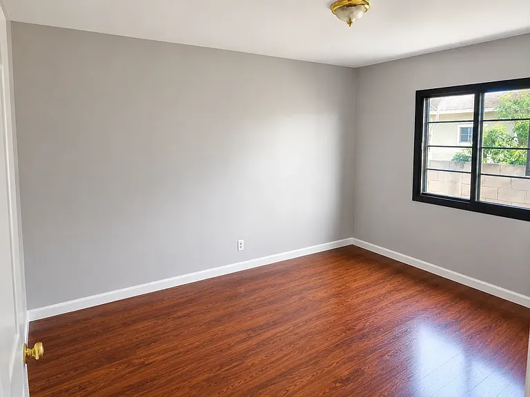 8927 Reading Ave — Photo 5