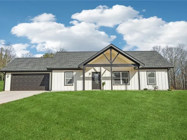 340 Old Sudie Rd, Hiram, GA 30141