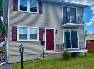 745 Hayward St FLOOR 2, Manchester, NH 03103