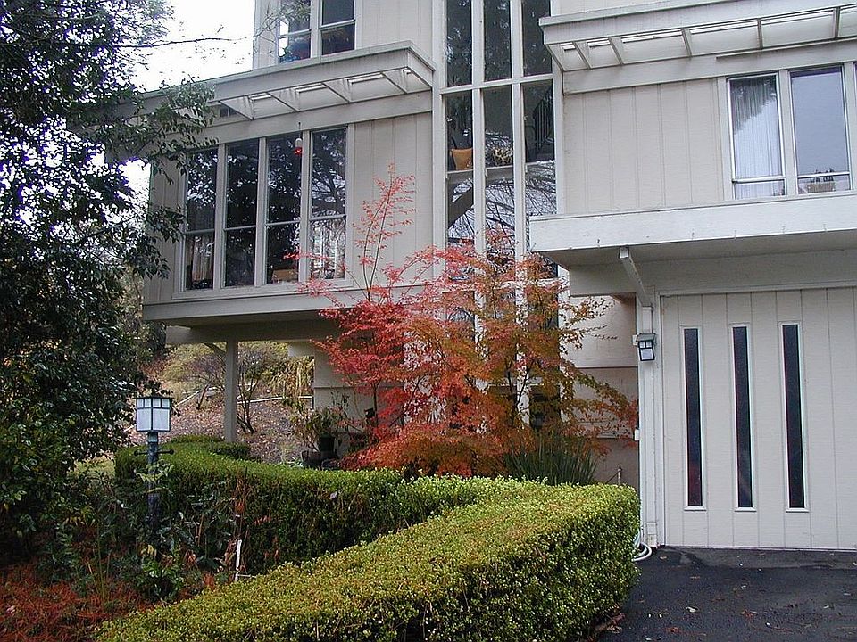 1923 Green Valley